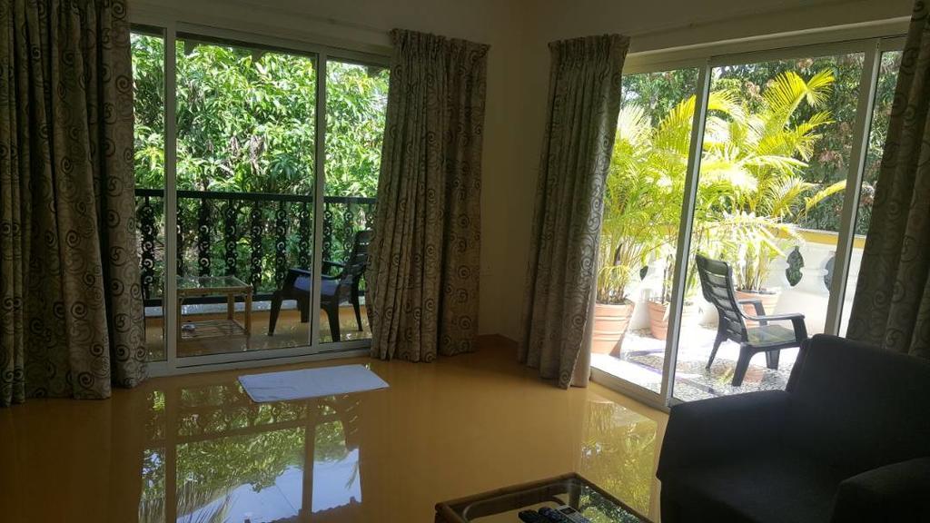 De Hibiscus Hotell Candolim Exteriör bild